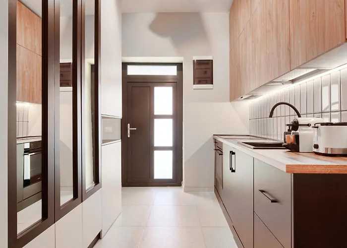 Апартаменти Privo Oldtown Luxury