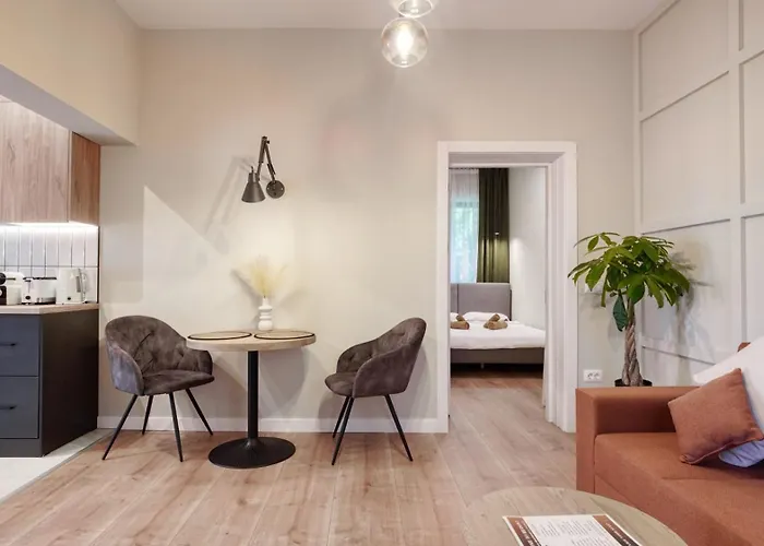 Апартаменти Privo Oldtown Luxury